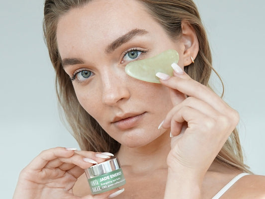 how to use gua sha on eys