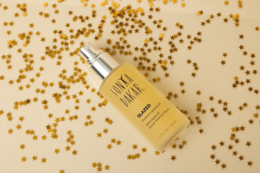 Why GLAZED Shimmering Body Oil is the Best Daily Body Moisturizer for Glowing, Hydrated Skin