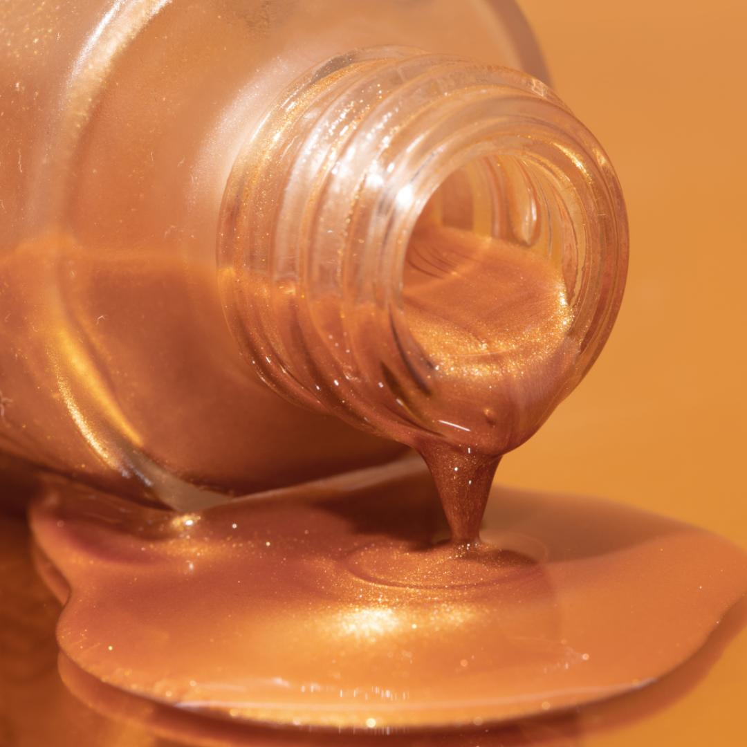 Sonya Dakar Golden Hour face oil – omegas 3, 6, and 9 with a touch of bronze shimmer