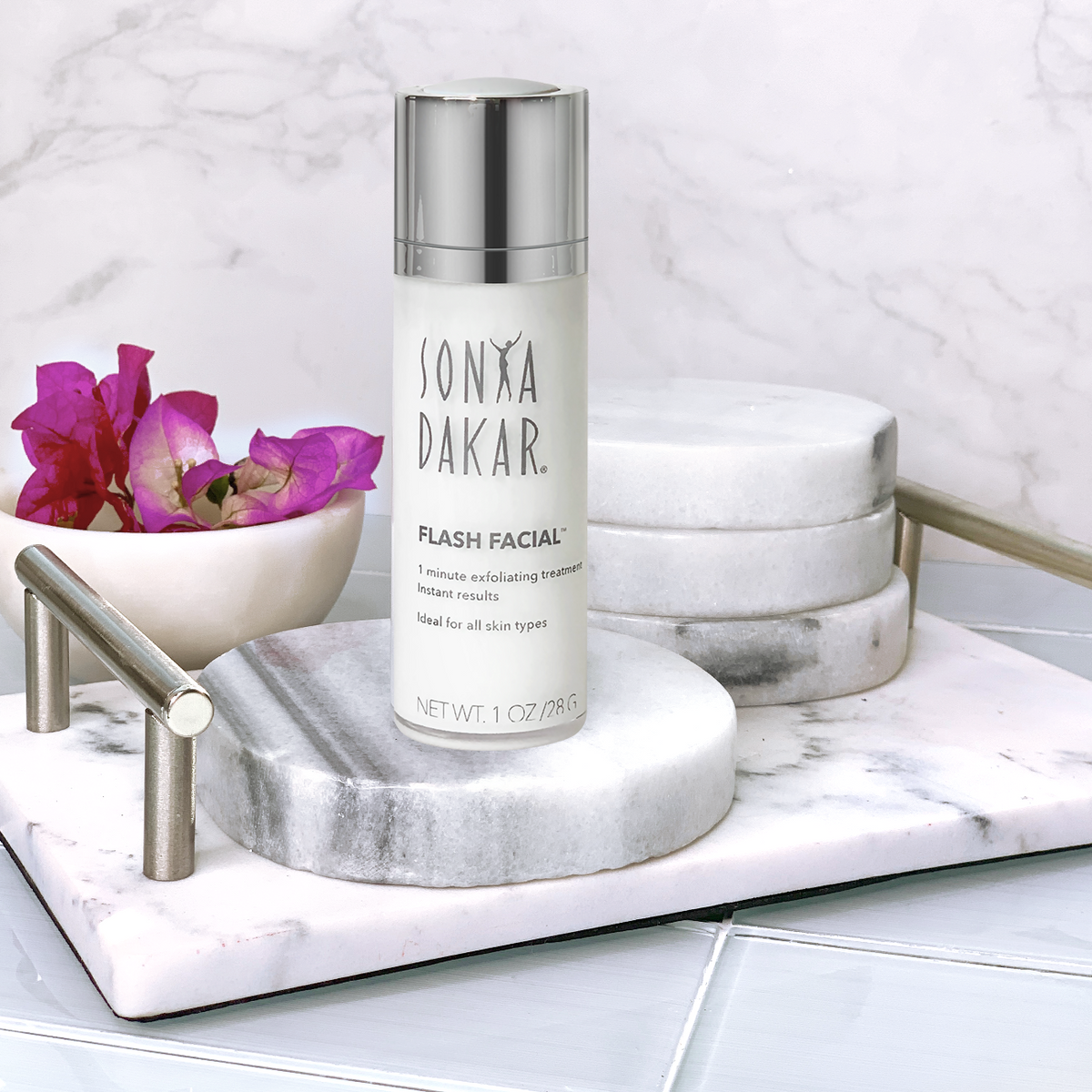 1 minute exfoliating facial treatment